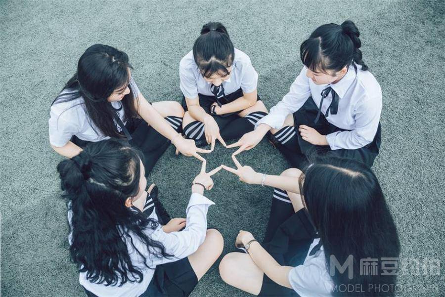 校园模特