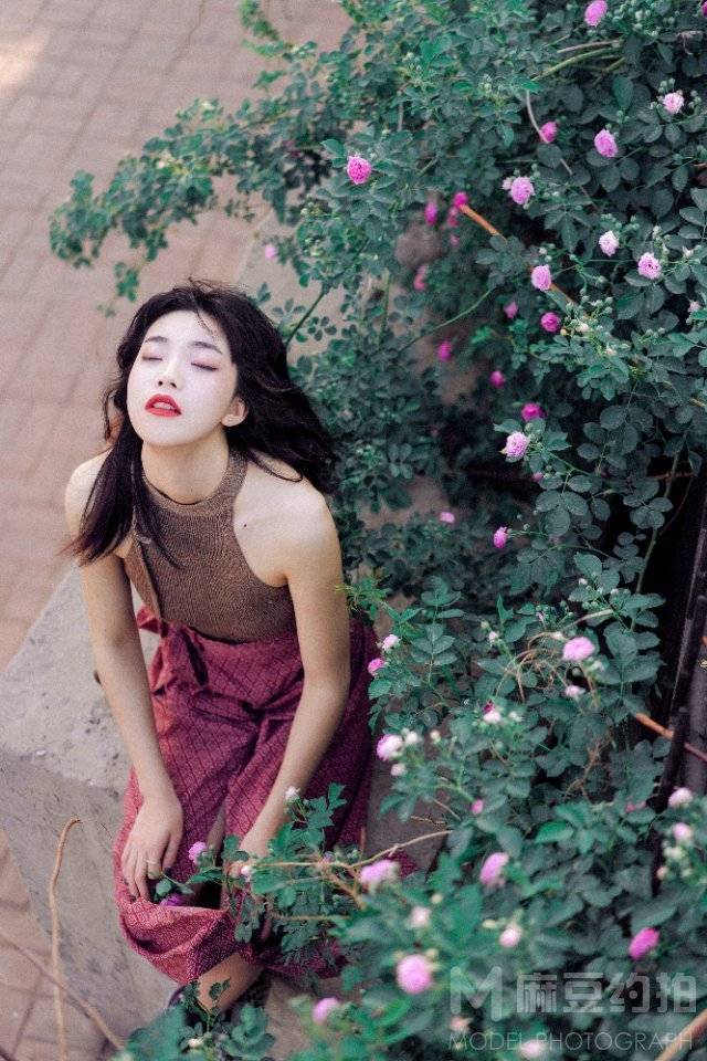胶片模特