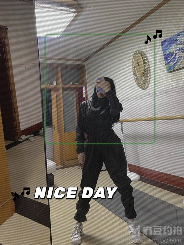 清新模特