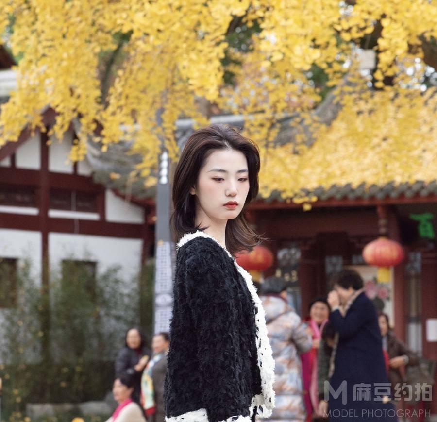 黑白模特