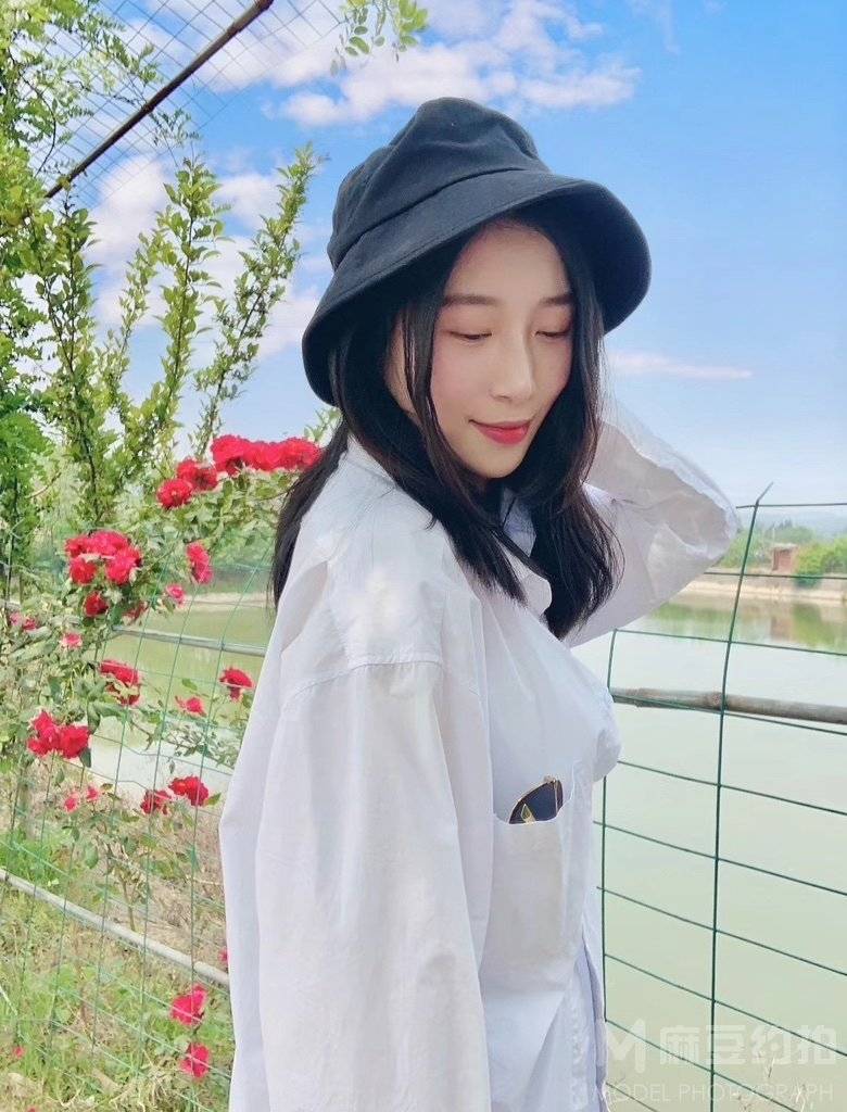 胶片模特