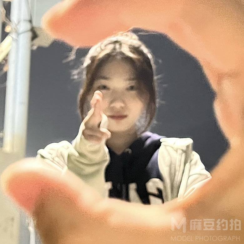 胶片模特