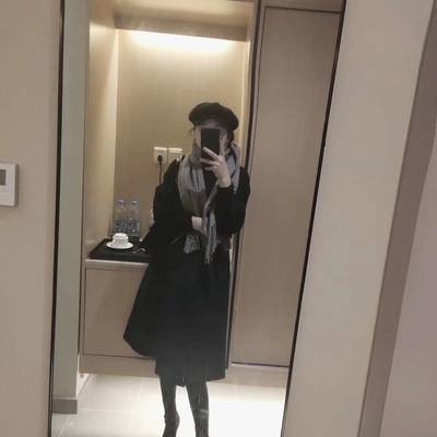 黑白模特
