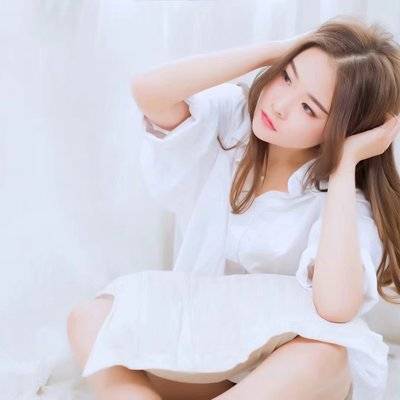 黑白模特