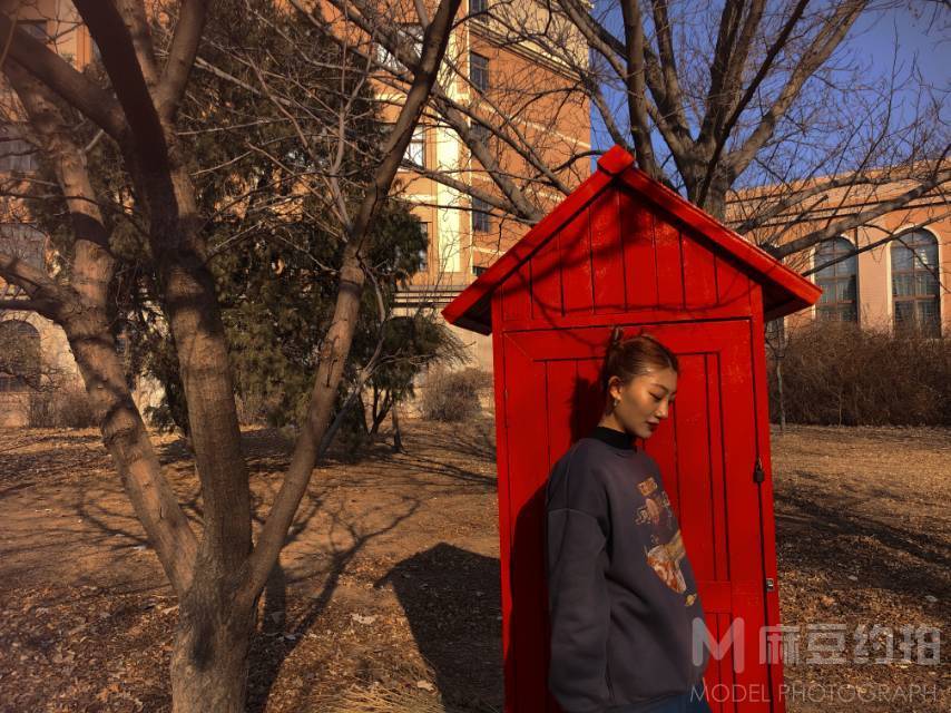 暗黑模特