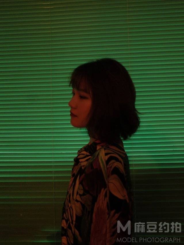 胶片模特