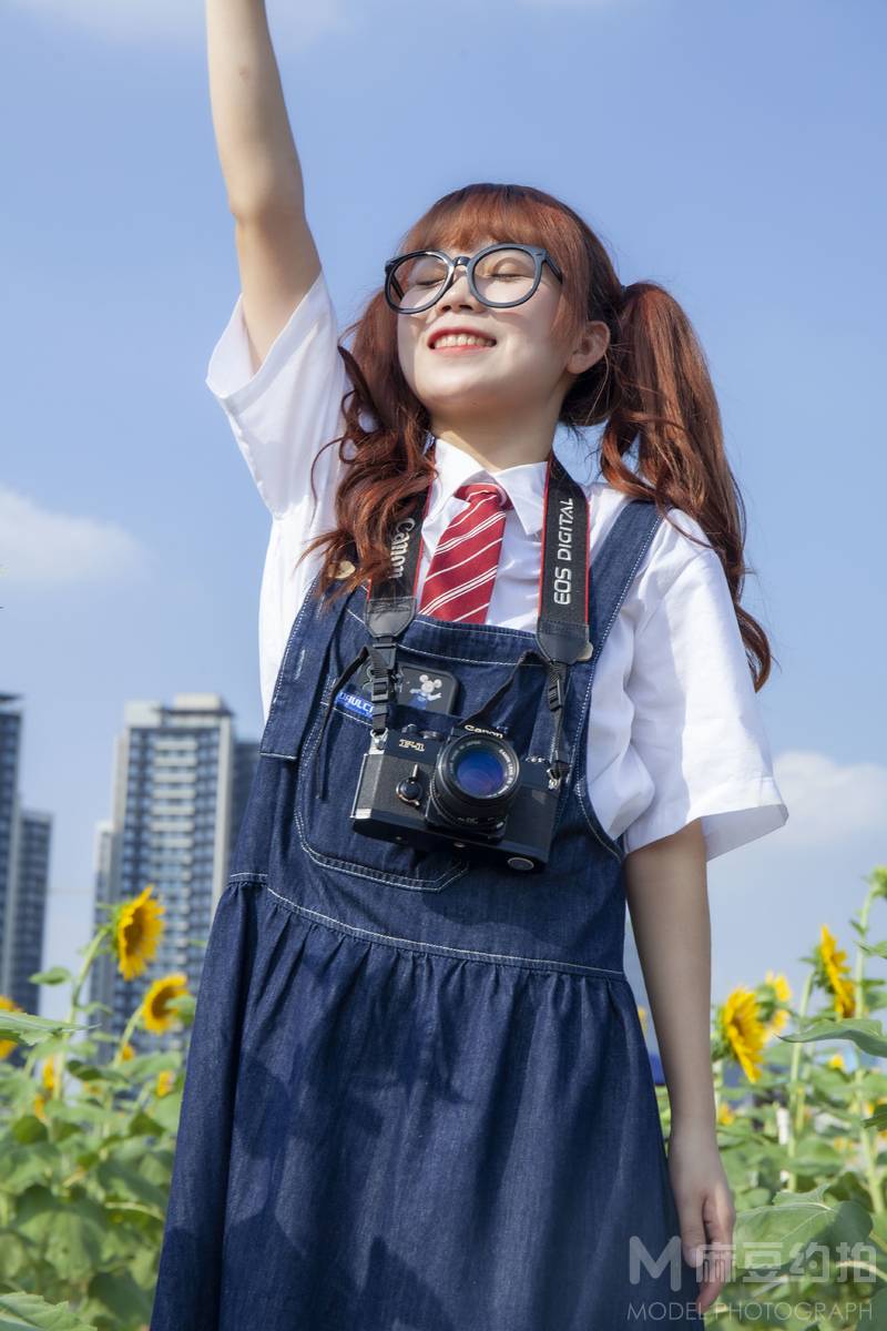 校园模特
