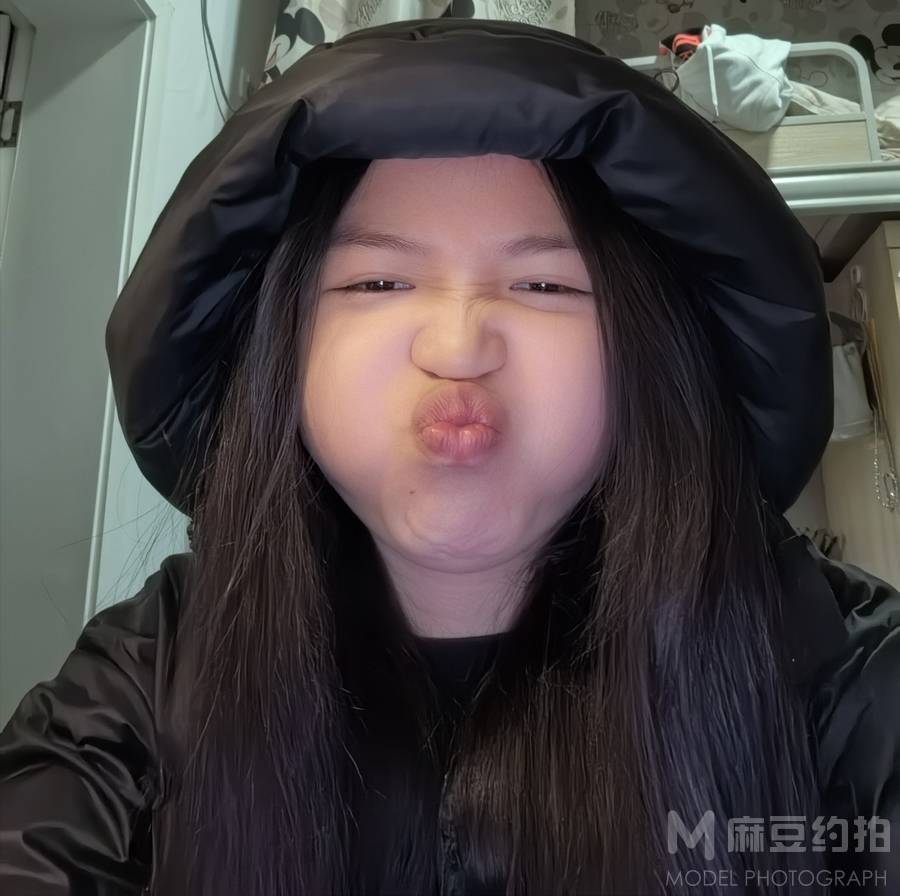 胶片模特