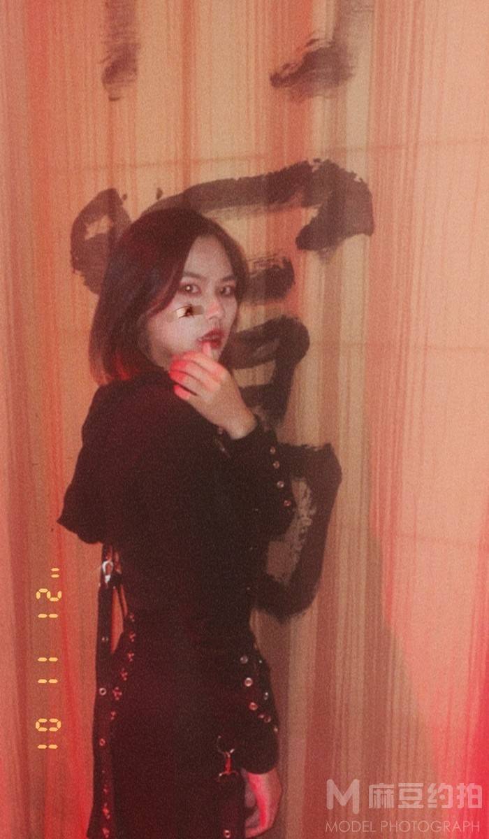 暗黑模特
