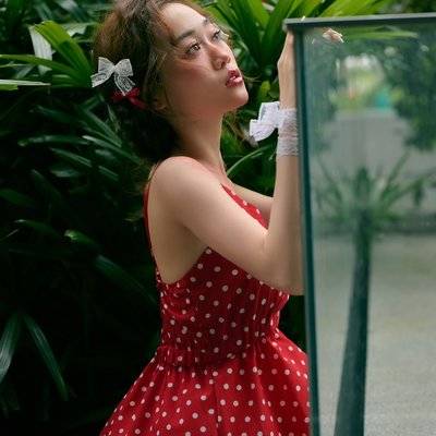 黑白模特