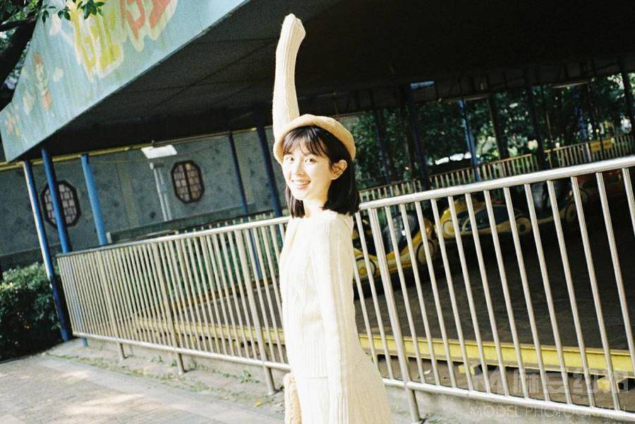 胶片模特
