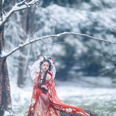 汉服模特
