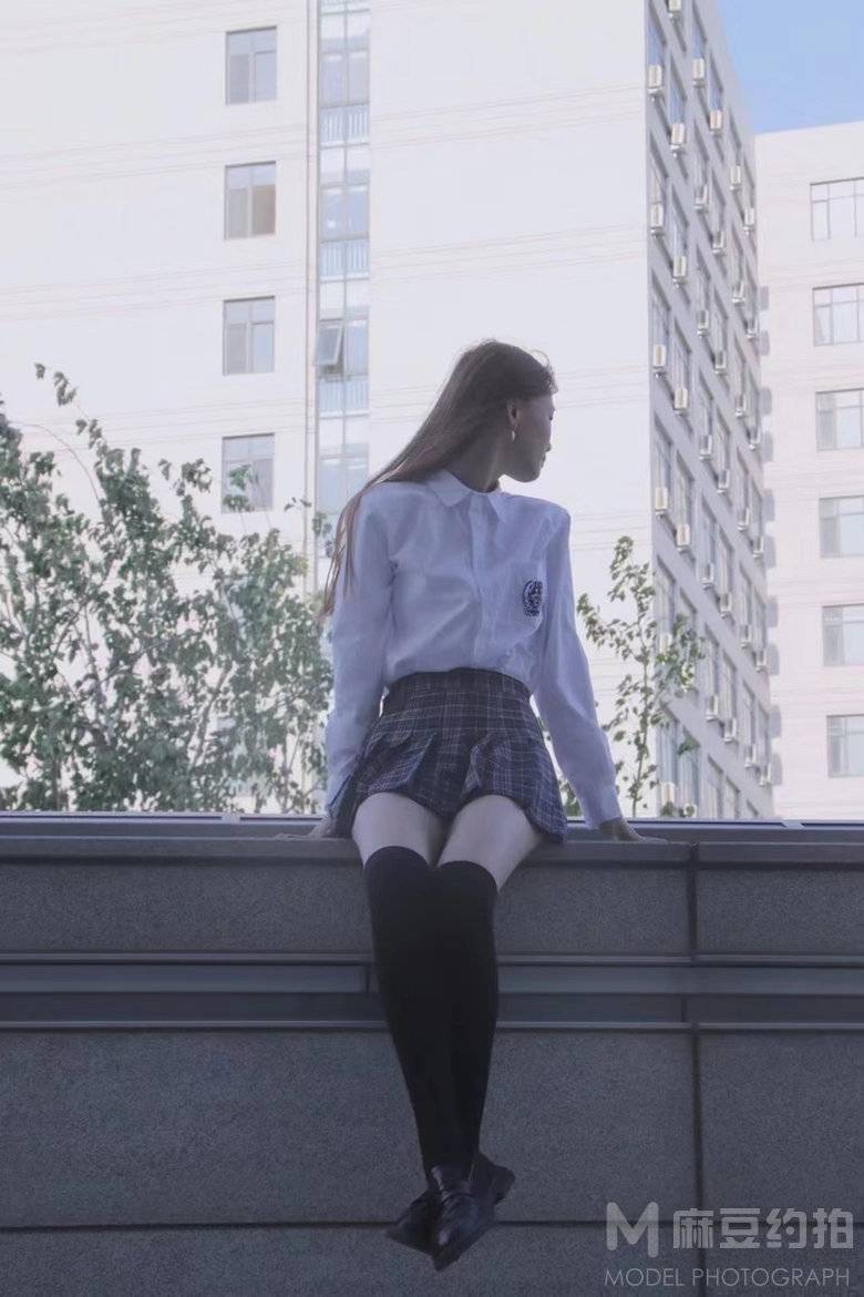 黑白模特