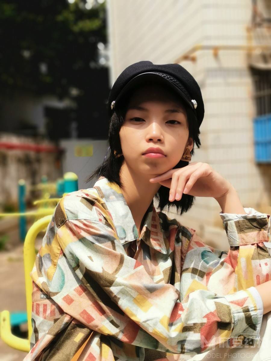 清新模特