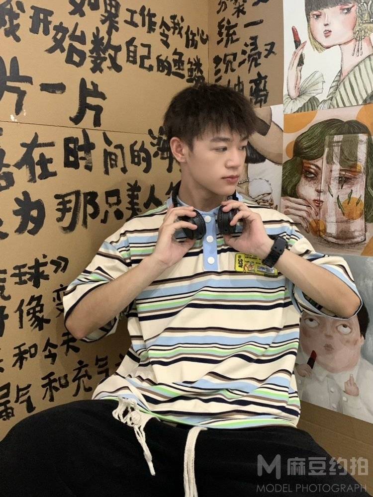 胶片模特
