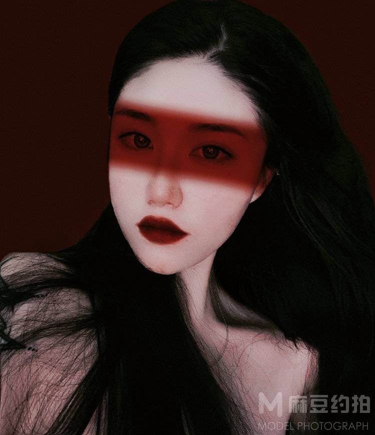 暗黑模特