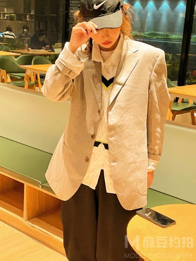 校园模特