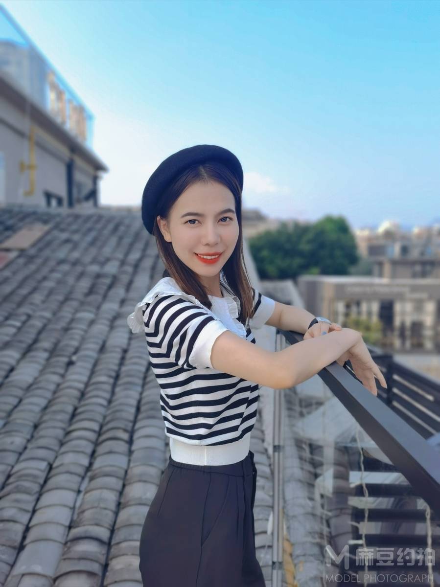 清新模特