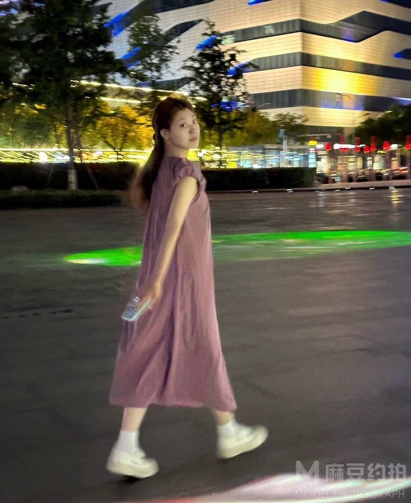 纪实模特