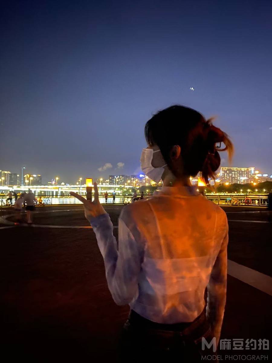 纪实模特