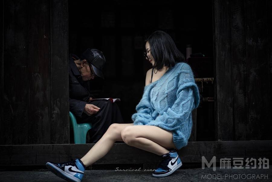 情绪模特