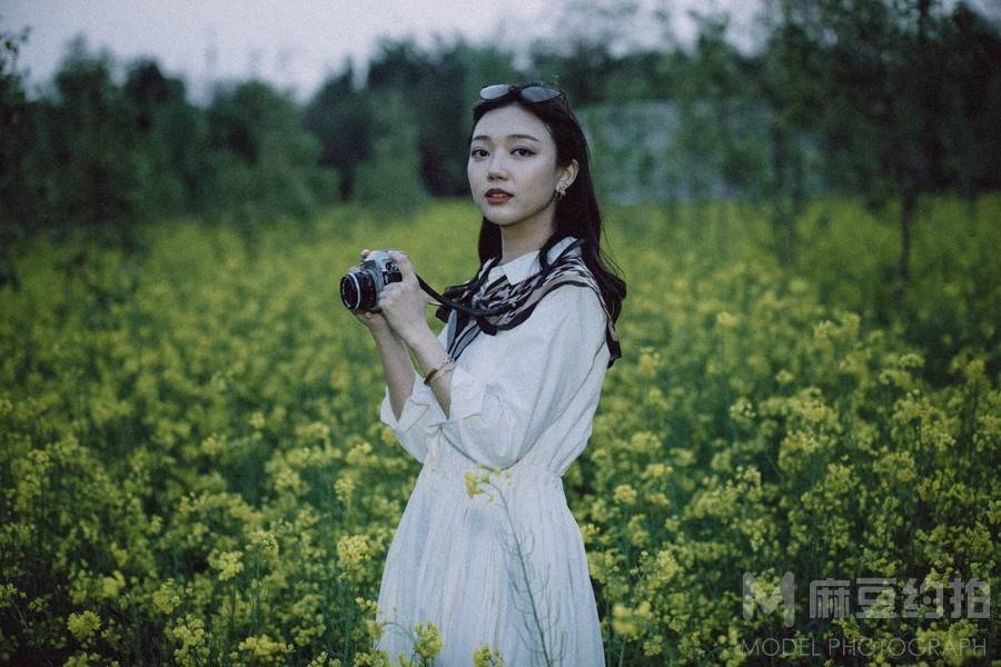胶片模特