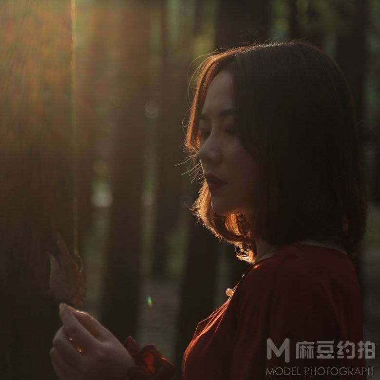 纪实模特