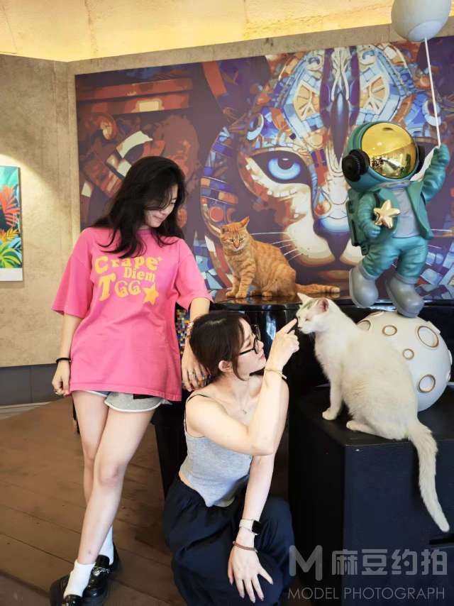 校园模特
