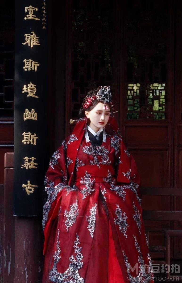 纪实模特