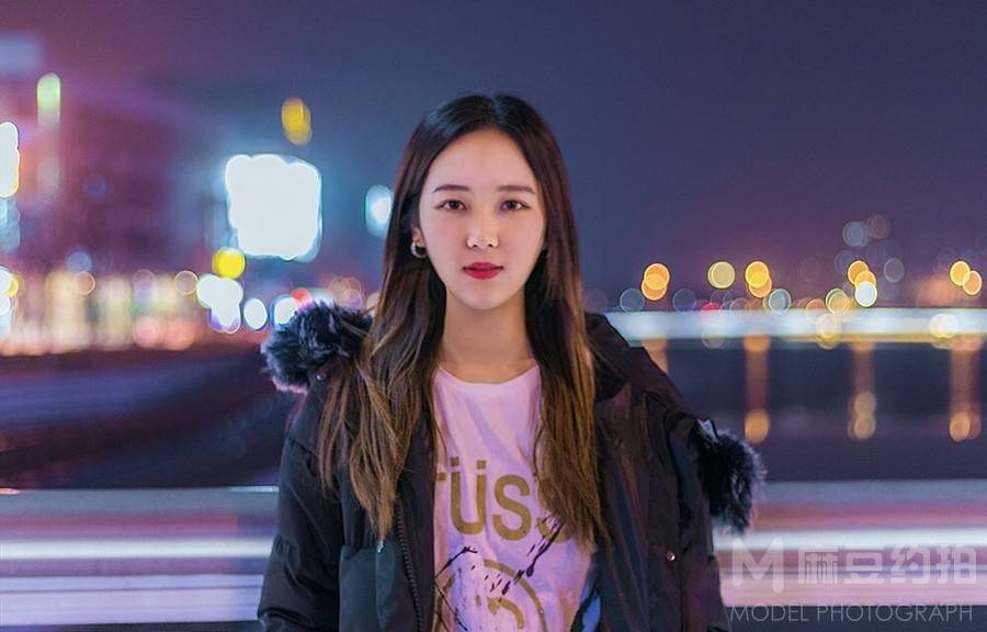 夜景模特