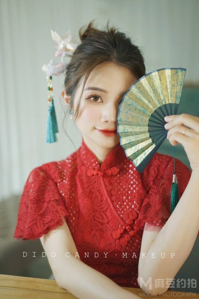 妆容模特