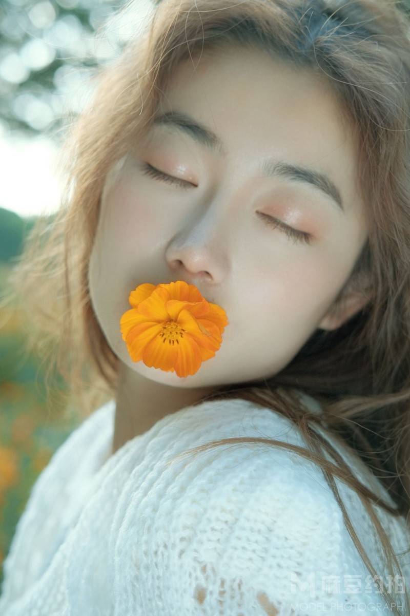 情绪模特