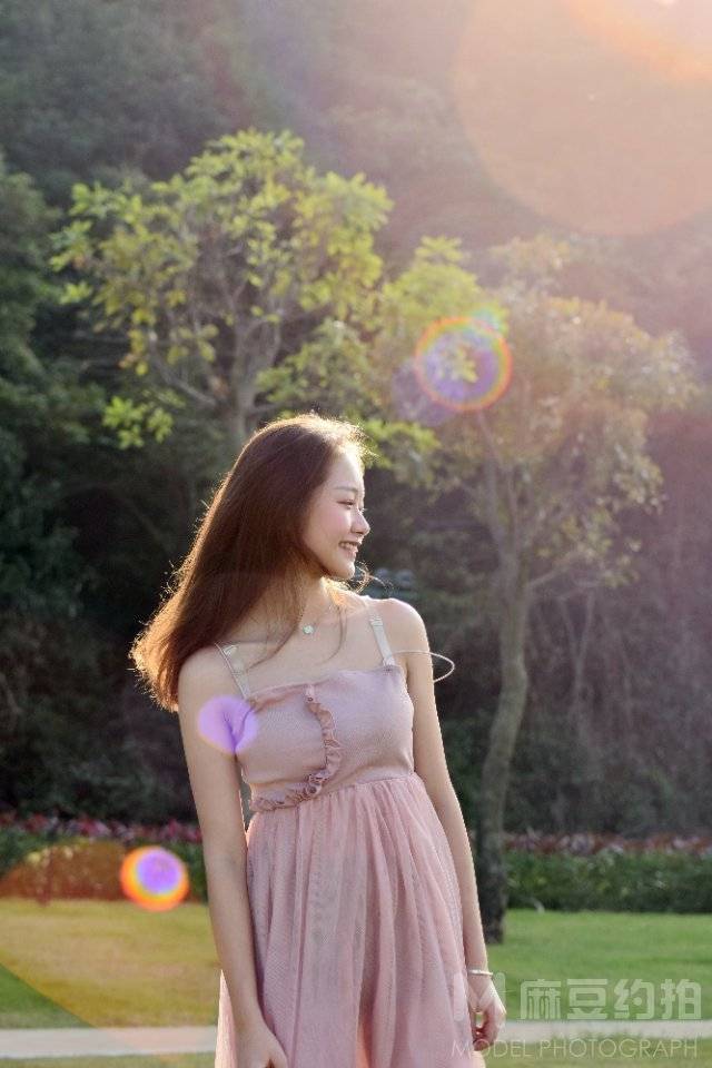 清新模特