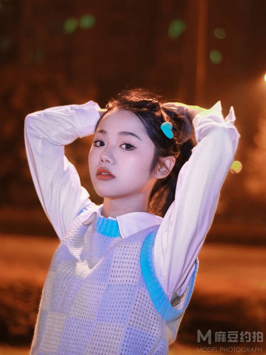 夜景模特