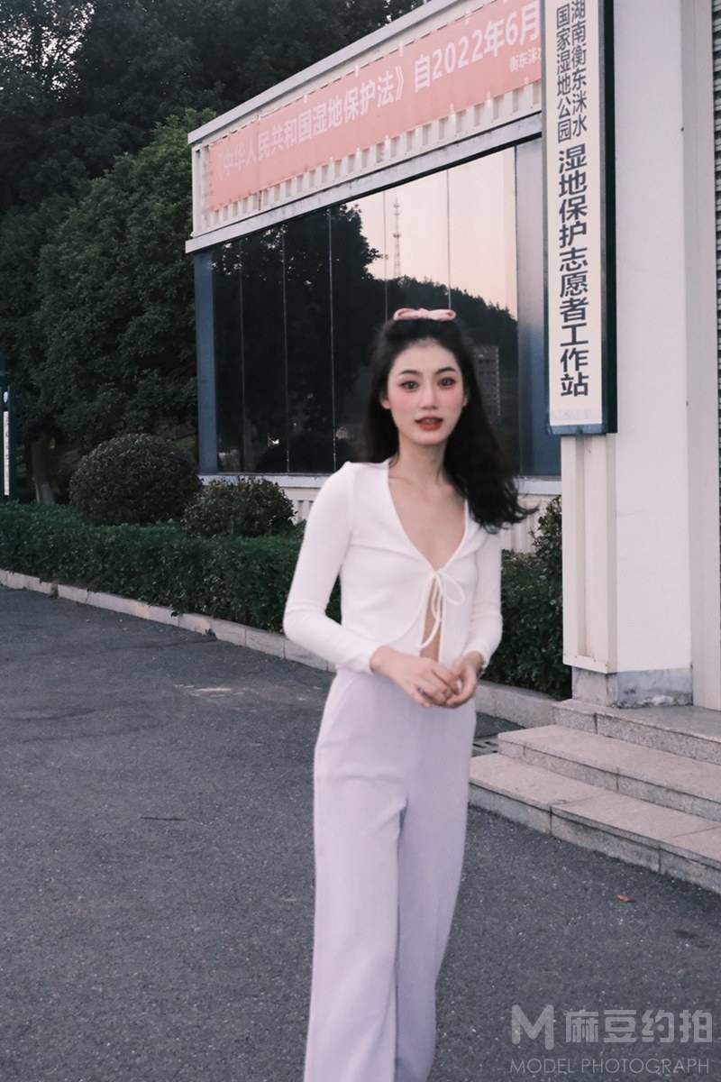 胶片模特