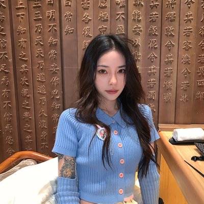 黑白模特