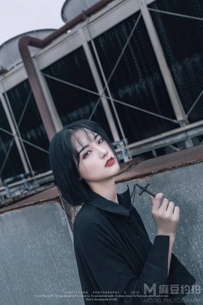 暗黑模特