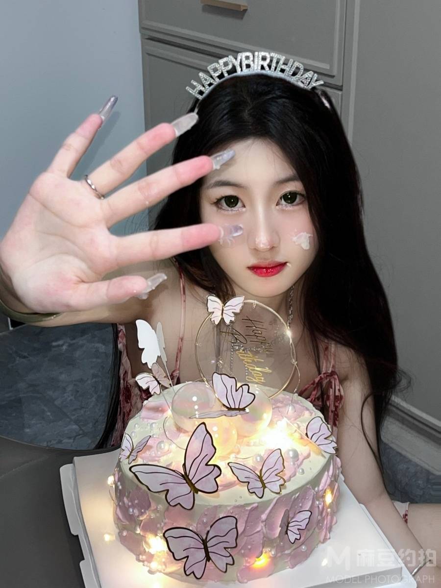 清新模特