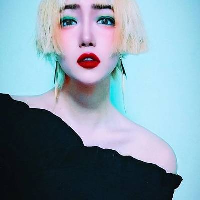 胶片模特