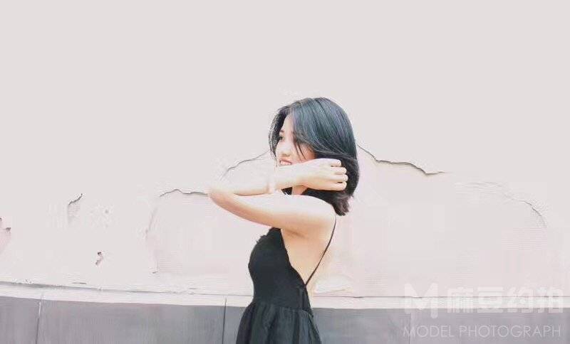 纪实模特