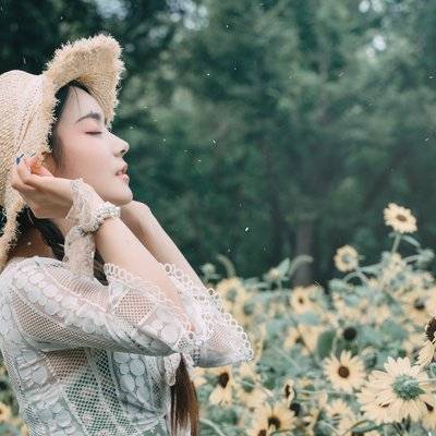 清新模特