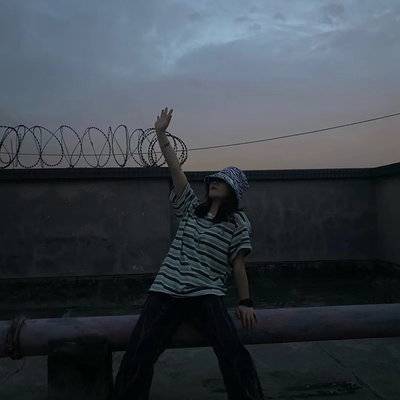 黑白模特