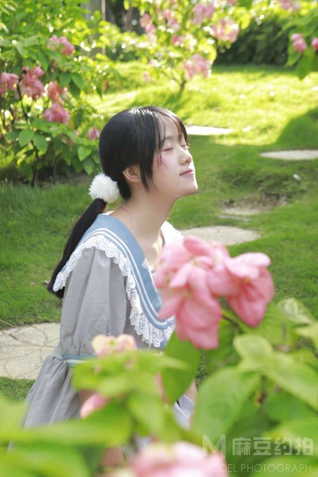 清新模特