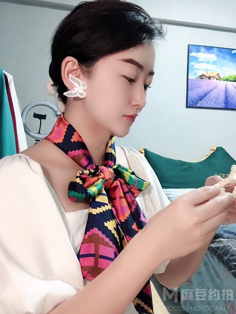 汉服模特
