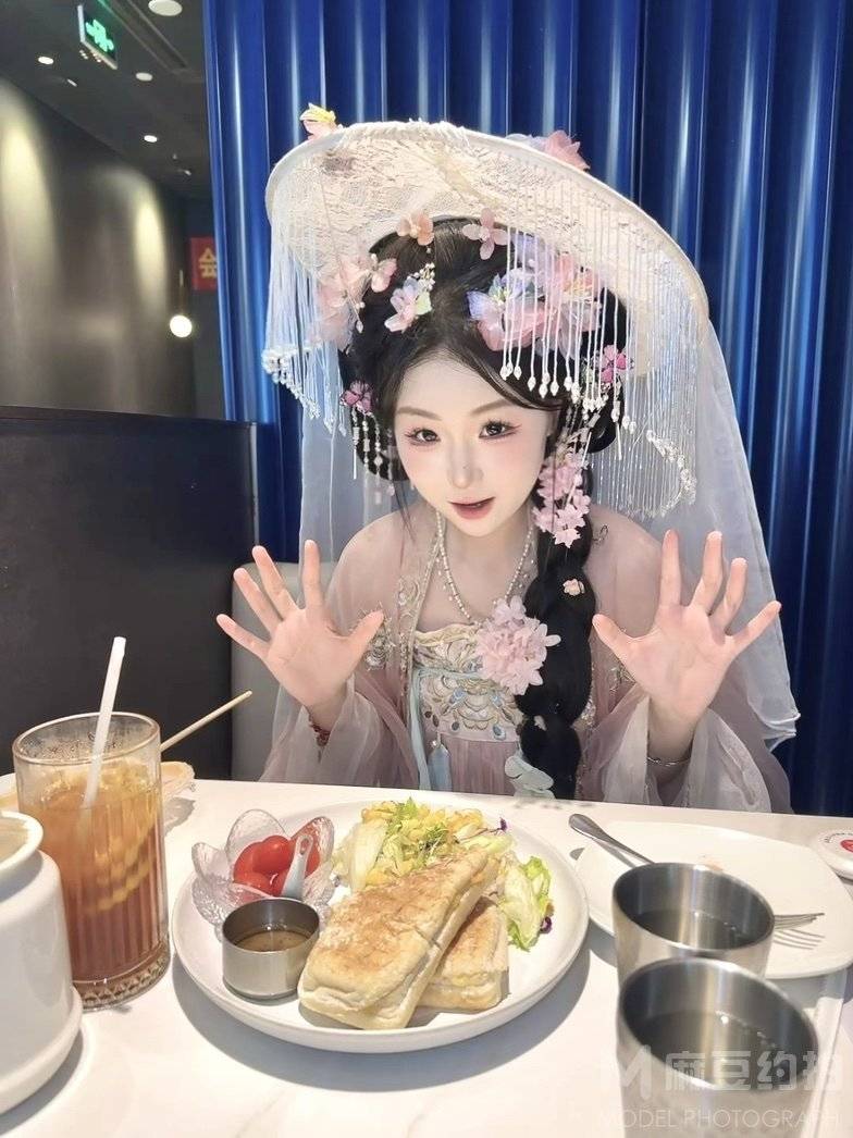 少女模特