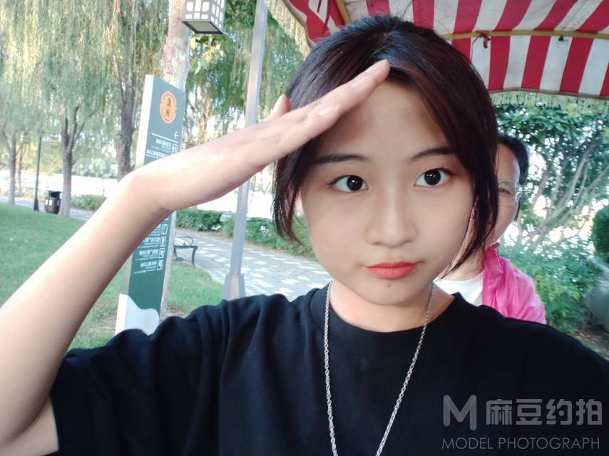 校园模特