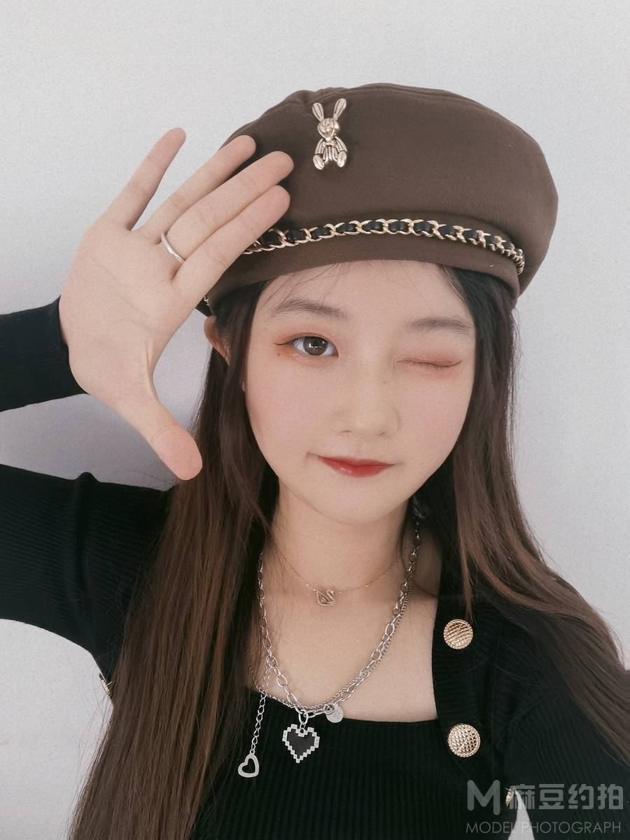 清新模特