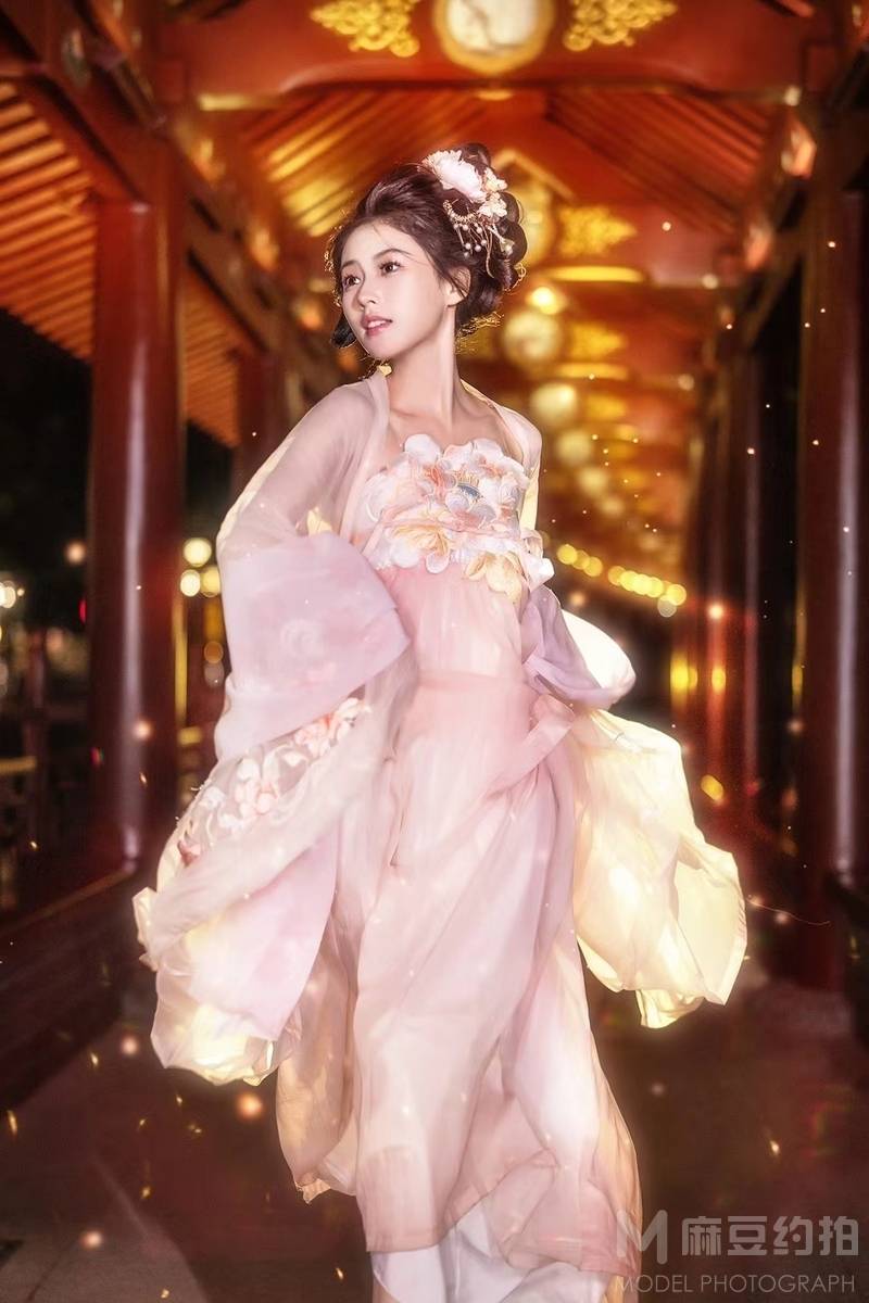 古风模特
