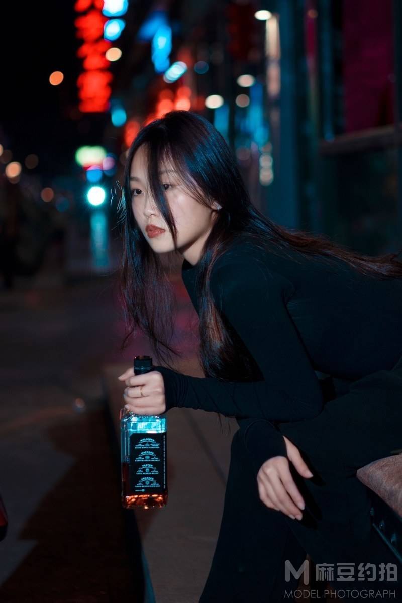 夜景模特