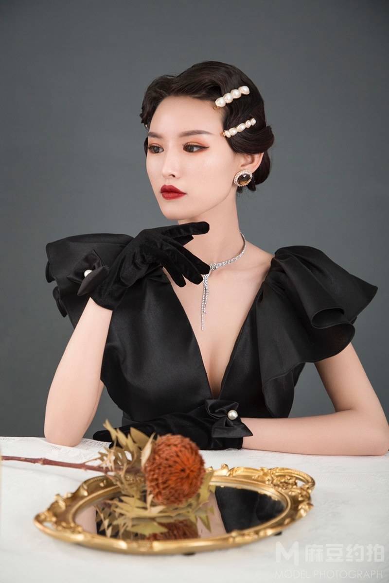 妆容模特